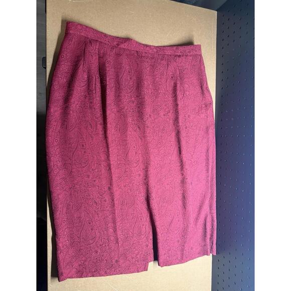 Miss Dorby Women's Deep Red Jacquard Floral Skirt Suit 12 - Picture 14 of 14